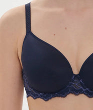 Load image into Gallery viewer, Caresse Full Cup Plunge Bra - 34E
