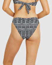 Load image into Gallery viewer, Calcutta Regular Bikini Bottom - S