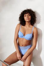 Load image into Gallery viewer, Jadei Heart Shaped Bra - 32E
