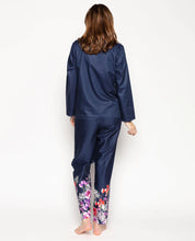 Load image into Gallery viewer, Jenna Bright Floral Print Hem PJ Set - S, M

