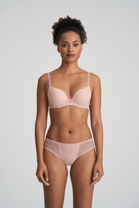 Louie Rio Brief