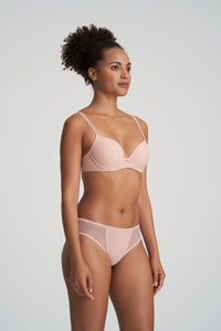 Louie Rio Brief