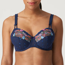 Load image into Gallery viewer, Sedaine Full Cup Wire Bra - 44D, 42E
