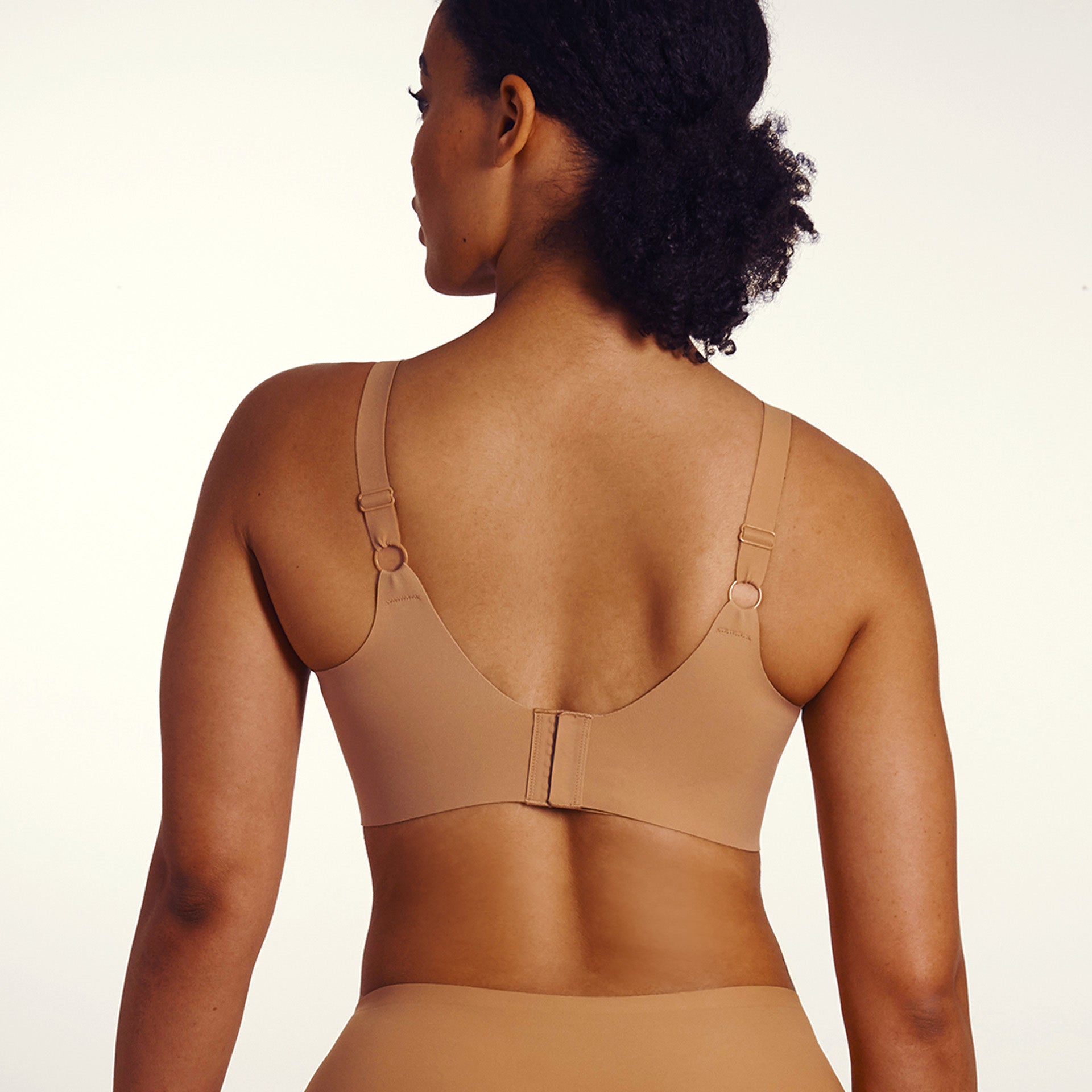 Evelyn & Bobbie Beyond Bra in Limited Ruby with Rose Gold – Anna
