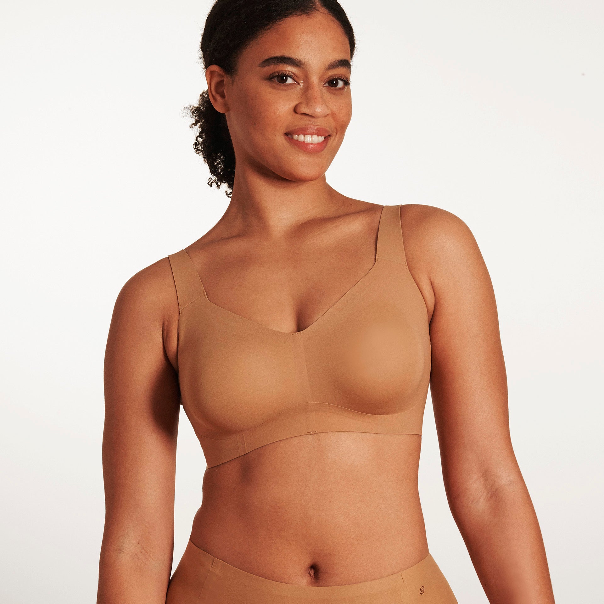 Evelyn & Bobbie Beyond Bra in Limited Ruby with Rose Gold – Anna Bella Fine  Lingerie