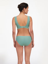 Load image into Gallery viewer, Soft Stretch Seamless Bikini Brief

